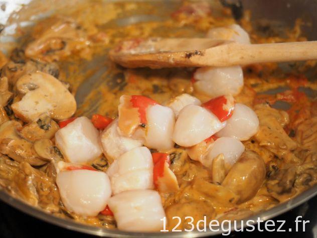 saint jacques aux oeufs pochés