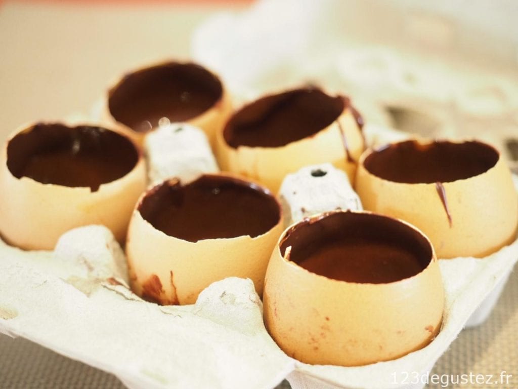 oeuf en chocolat surprise