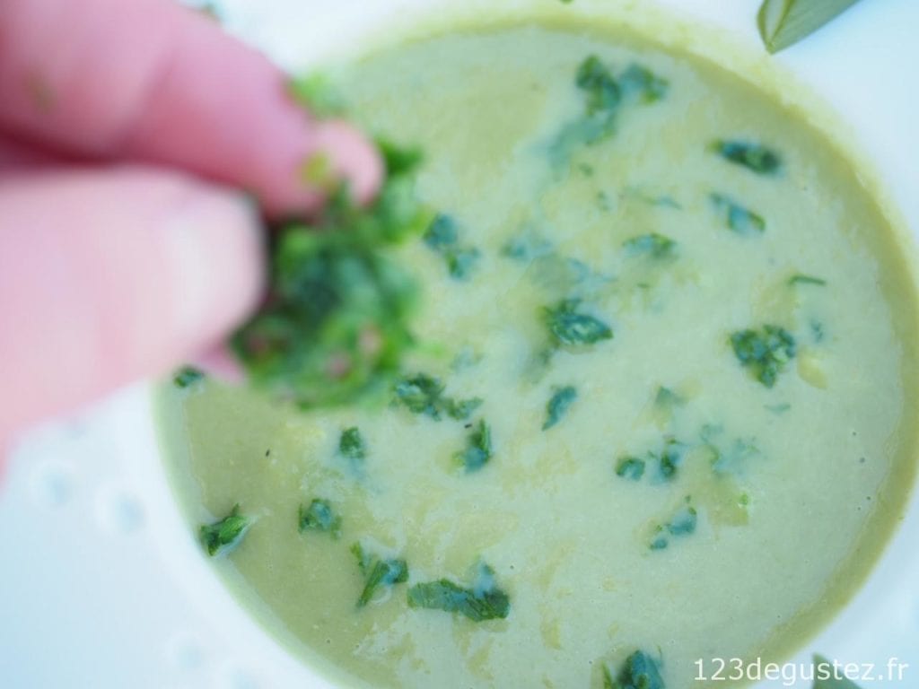 velouté d'asperges facile