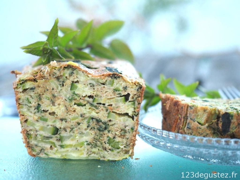 cake aux courgettes à la menthe