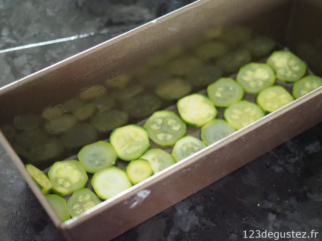 cake aux courgettes à la menthe