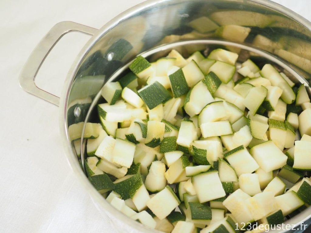soupe de courgette froide