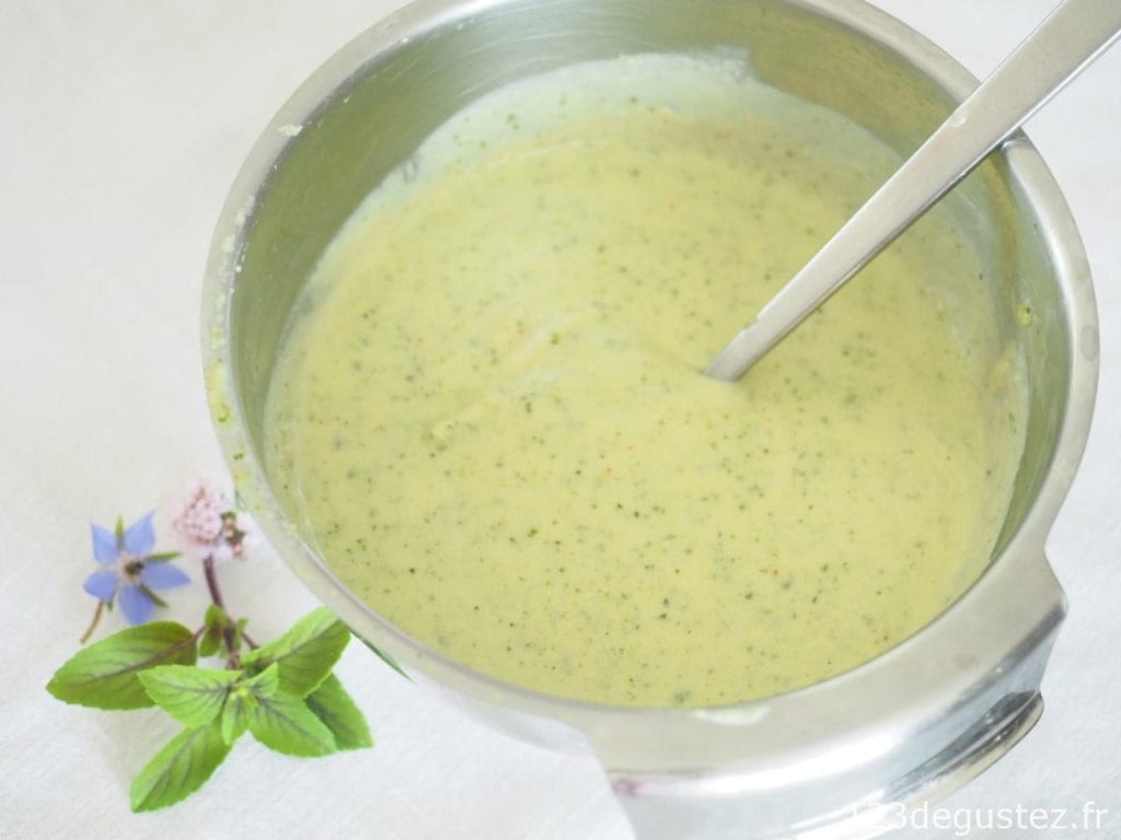soupe de courgette froide