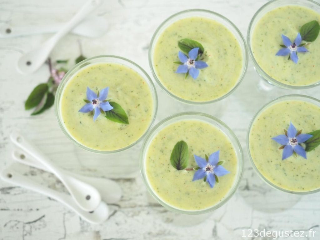 soupe de courgette froide