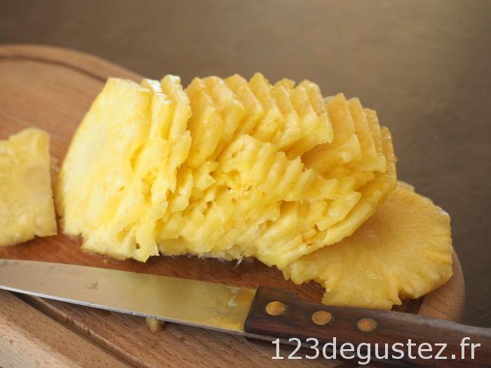 couper un ananas