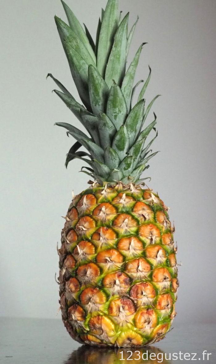 couper un ananas