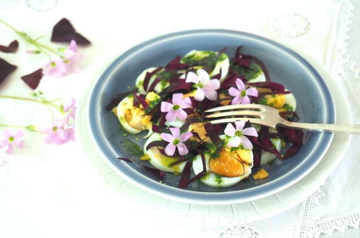 salade oeufs durs à l'oxalis