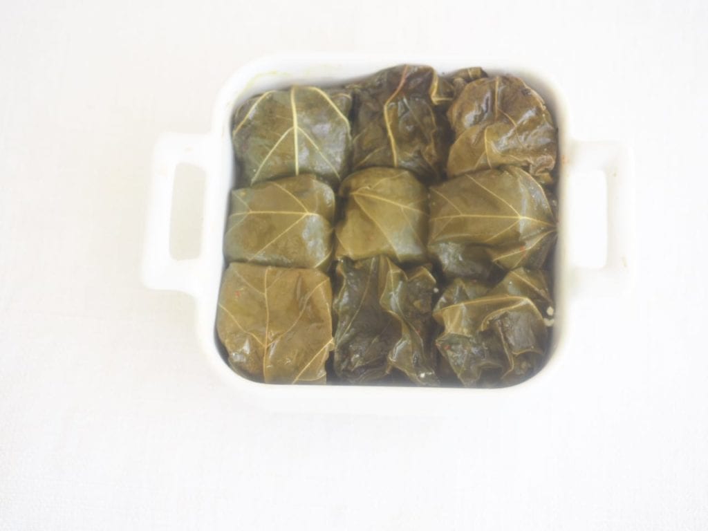 féta en papillote de feuilles de vigne