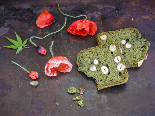 pain d'ortie aux noisettes