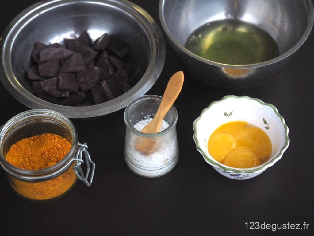 mousse au chocolat très chocolat