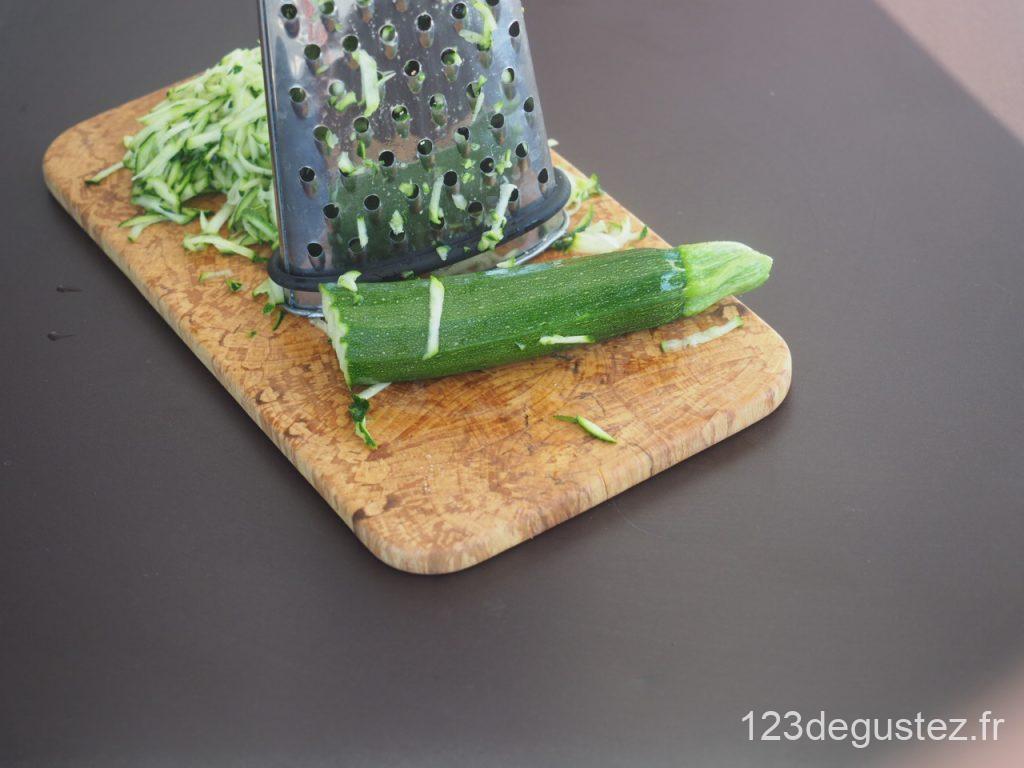 Clafoutis courgette et truite fumée